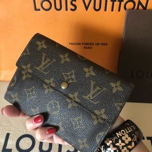 Louis Vuitton Brown Monogram Trifold Wallet Vintage